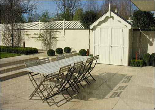Colonnade Garden